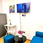 Vinhomes Green Bay Sweet Studio Homestay